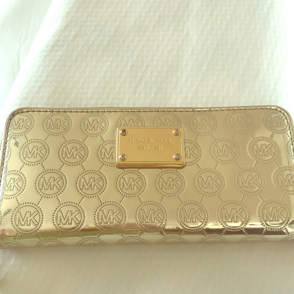 Michael Kors Metallic Gold Wallet
